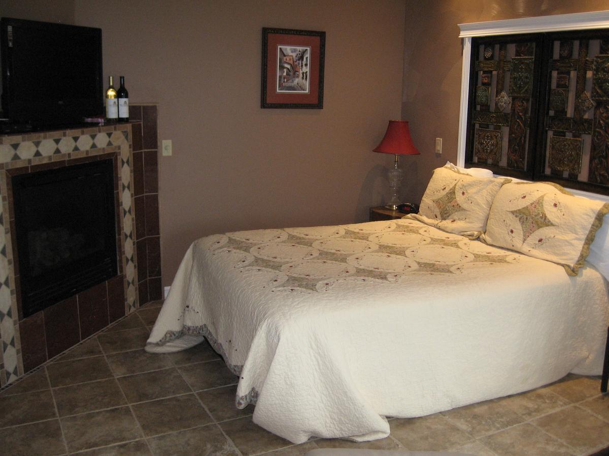 Collins Inn & Seaside Cottages (Adults Only) Ocean Shores Extérieur photo