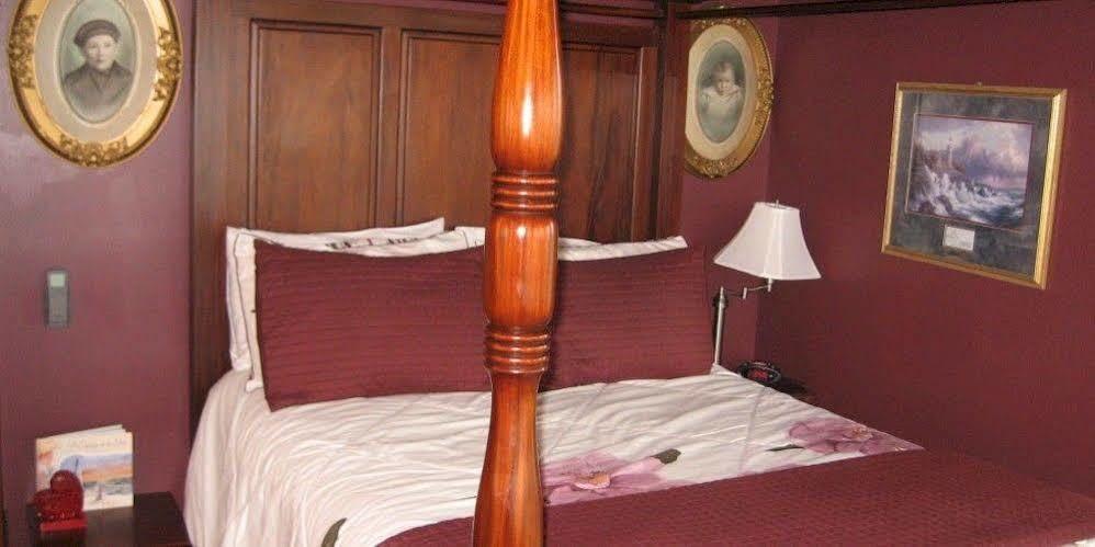 Collins Inn & Seaside Cottages (Adults Only) Ocean Shores Extérieur photo